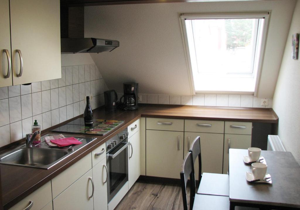 FEWO Schinkestrasse room 2
